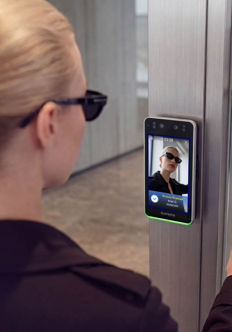 BioStar X Face - Multi-credential. One user, multiple ways in.